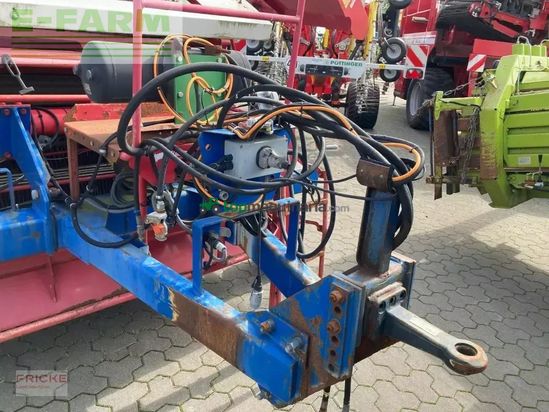 Empacadora gigant - Welger - rp 235 mit göweil wickler