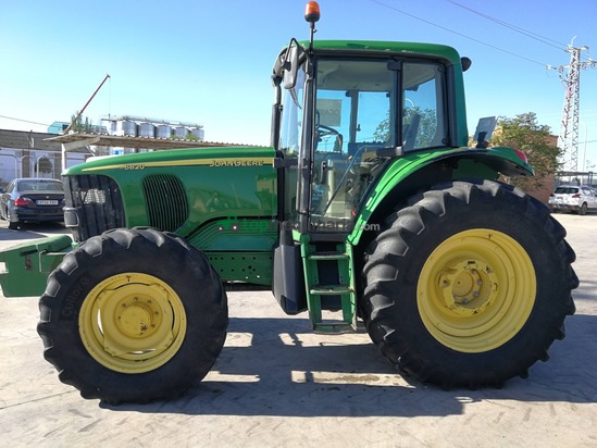Tractor agrícola - John Deere - 6820
