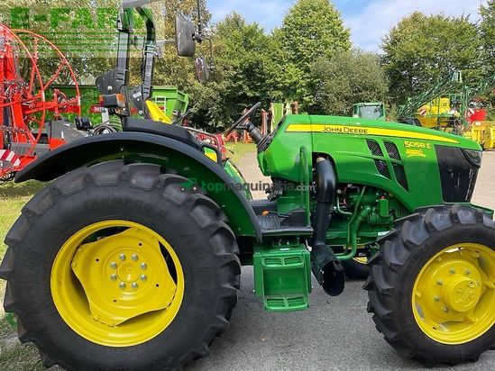 Tractor agrícola - John Deere - 5058e
