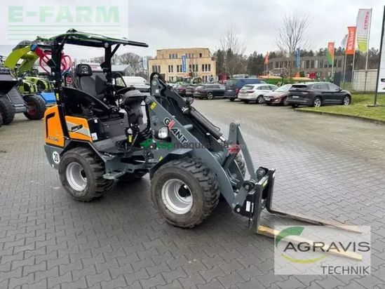 Minicargadora - Giant - g2500 hd