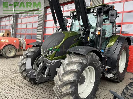 Tractor agrícola - Valtra - n 135a forst+fl+rüfa