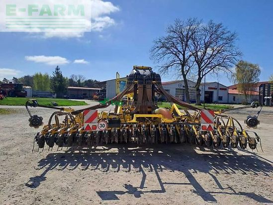 Sembradora -  - bednar omega oo 6000