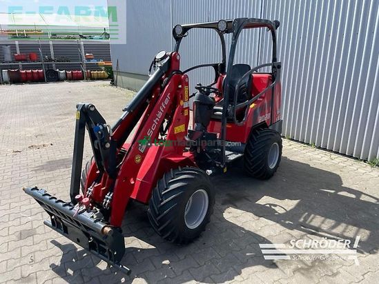 Minicargadora - Schaffer - 2028 slt
