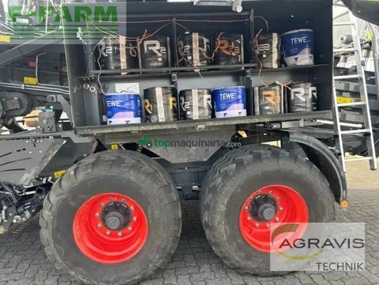 Empacadora gigant - Claas - quadrant 5200 fc tandem