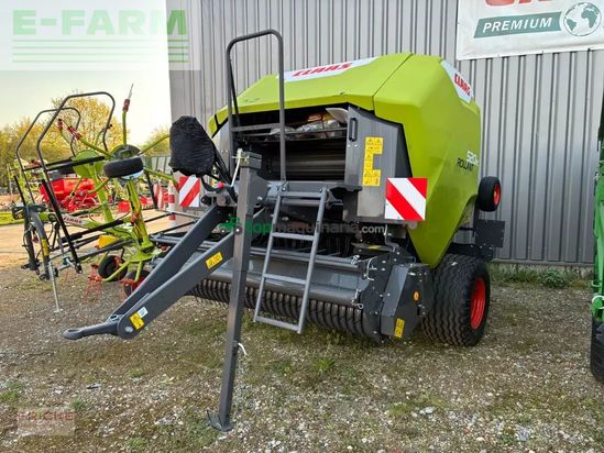 Empacadora gigant - Claas - rollant 520 rc