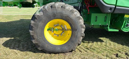 Cosechadora de Cereal - John Deere - X9 1100