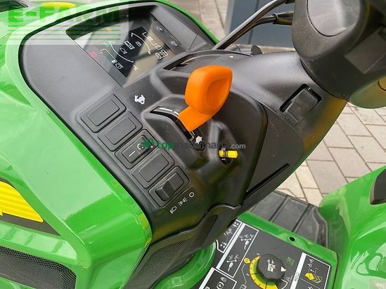 Tractor agrícola - John Deere - x940