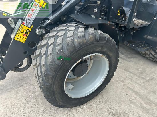 Minicargadora -  - x 27-45