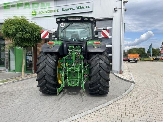 Tractor agrícola - John Deere - 6215r