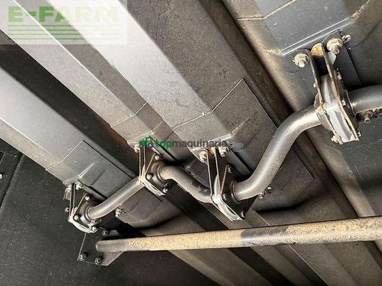 Cosechadora de Cereal - New Holland - cx8070 (cx8060,cx8080)