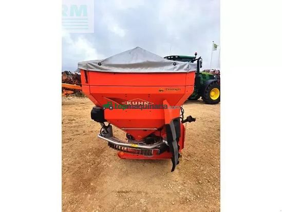 Esparcidor - Kuhn - axis 50.2 memc-w