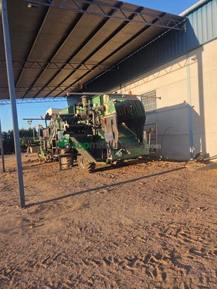 Otra cosechadora - 350 ST