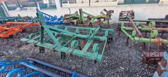 Cultivador - Cultivador ransome 11 brazos