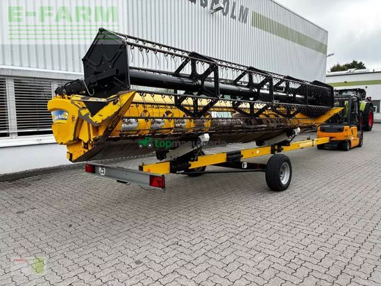 Cosechadora de Cereal - New Holland - cr 9060