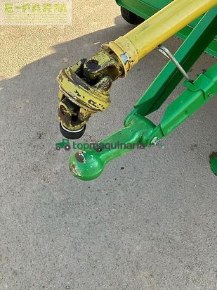 Empacadora gigant - John Deere - 864