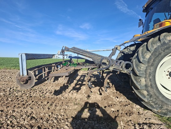 Tractor agrícola - Case IH - MXU135 