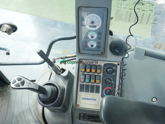 Retroexcavadora - Komatsu WB97R