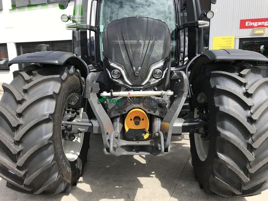 Tractor agrícola - Valtra - n135
