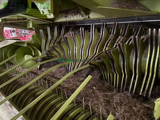 Empacadora gigant - Claas - rollant 255 rc