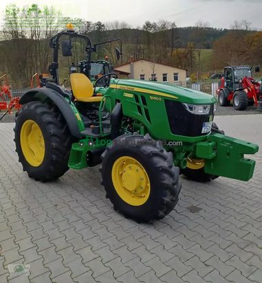 Tractor agrícola - John Deere - 5050e