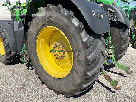 Tractor agrícola - John Deere - 6210r