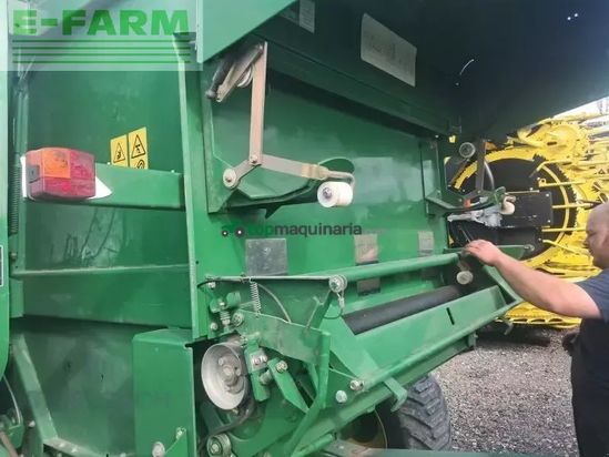 Empacadora gigant - John Deere - 864 premium