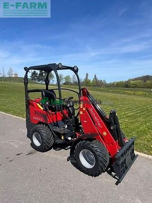 Minicargadora - Schaffer - 2024
