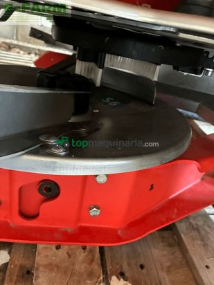 Esparcidor - Kuhn - axis 40.2 m-emc-w