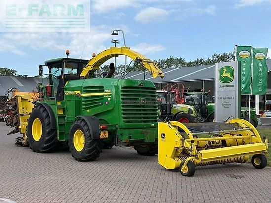 Cosechadora de Cereal - John Deere - 7350i hakselaar