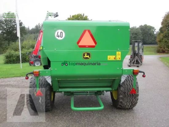 Empacadora gigant - John Deere - f441m