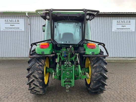 Tractor agrícola - John Deere - 5100m