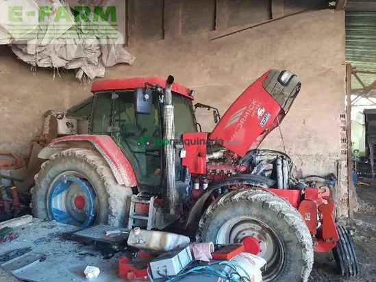 Tractor agrícola - McCormick - mc135