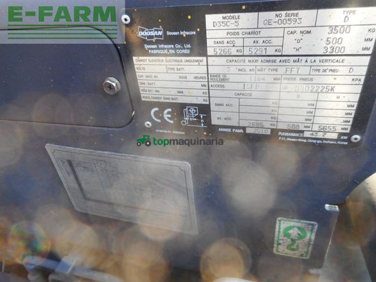 Elevadora - Doosan - d35c-5 triplex + ss + zv + zwillngsreifen