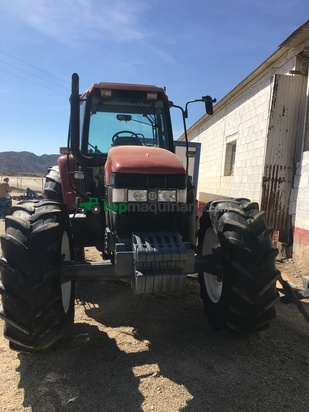 Tractor agrícola - New Holland - M135