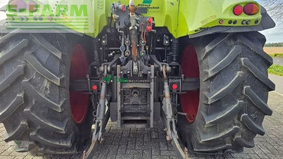 Tractor agrícola - Claas - arion 520 cis