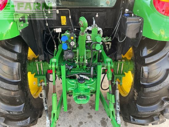 Tractor agrícola - John Deere - 5075E