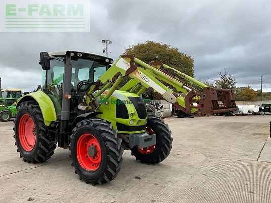 Tractor agrícola - Claas - arion 530 tractor (st24310)