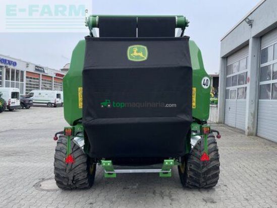 Empacadora gigant - John Deere - v461 r