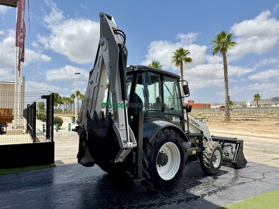 Retro Mixta Terex  820