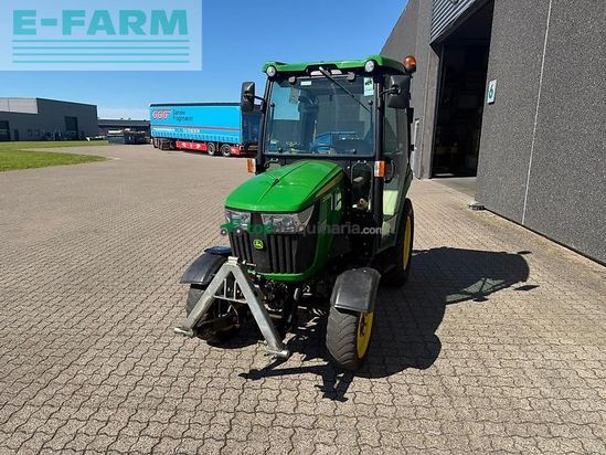Tractor agrícola - John Deere - 2038r