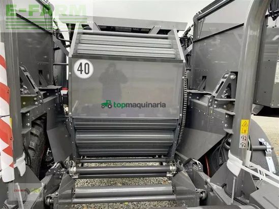 Empacadora gigant - Claas - rollant 630 rc uniwrap