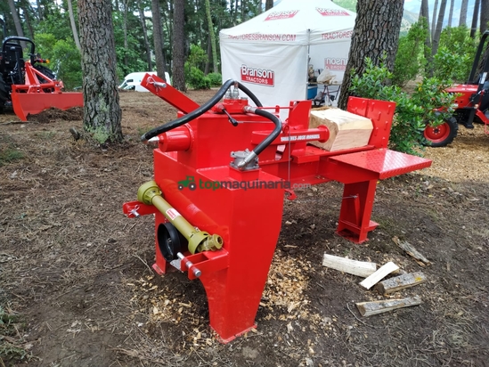 Trituradora forestal - TJM 22T HORIZONAL CON CARGADOR