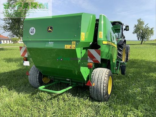 Empacadora gigant - John Deere - f441m