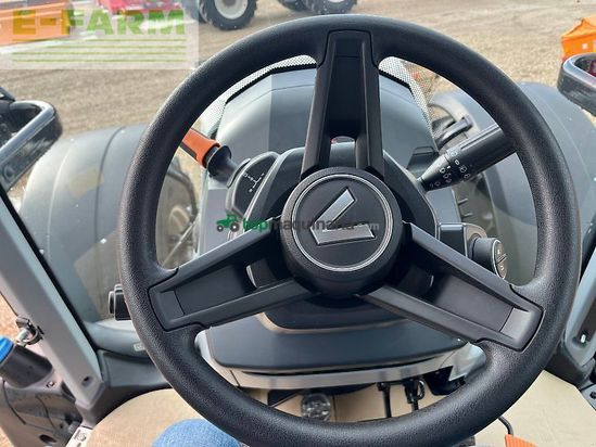 Tractor agrícola - Valtra - n 175d mit rüfa