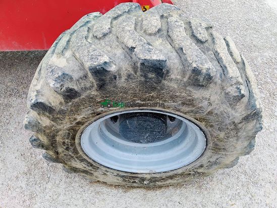 Brazo MANITOU 160ATJ EJE OSCILANTE