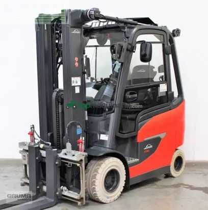 Elevadora - Linde - e 30/600 h 1252-01