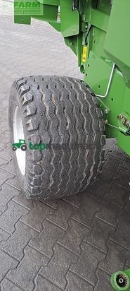 Empacadora gigant - Krone - fortima v 1500 mc