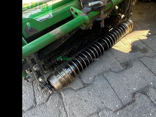 Cosechadora de Cereal - John Deere - 8700 a