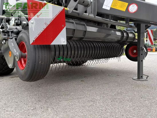 Empacadora gigant - Fendt - rundballenpresse rotana 130 f
