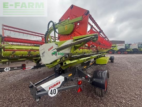 Cosechadora de Cereal - Claas - trion 750 terra trac